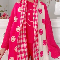 Sassy Smiley Scarf -Cheap Modaexis Store IMG 1257