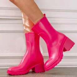 Storm Stunner Boots