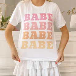 Babe Tee | White