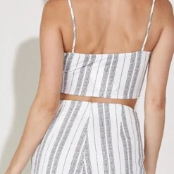 Off Tropic Shorts -Cheap Modaexis Store image 0f89d2de 26af 4399 8562 e6bf9b60d23f