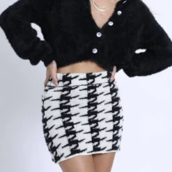 Her Majesty Skirt -Cheap Modaexis Store image f99da229 8fb6 46b7 ae9f 6997c0e0cffb